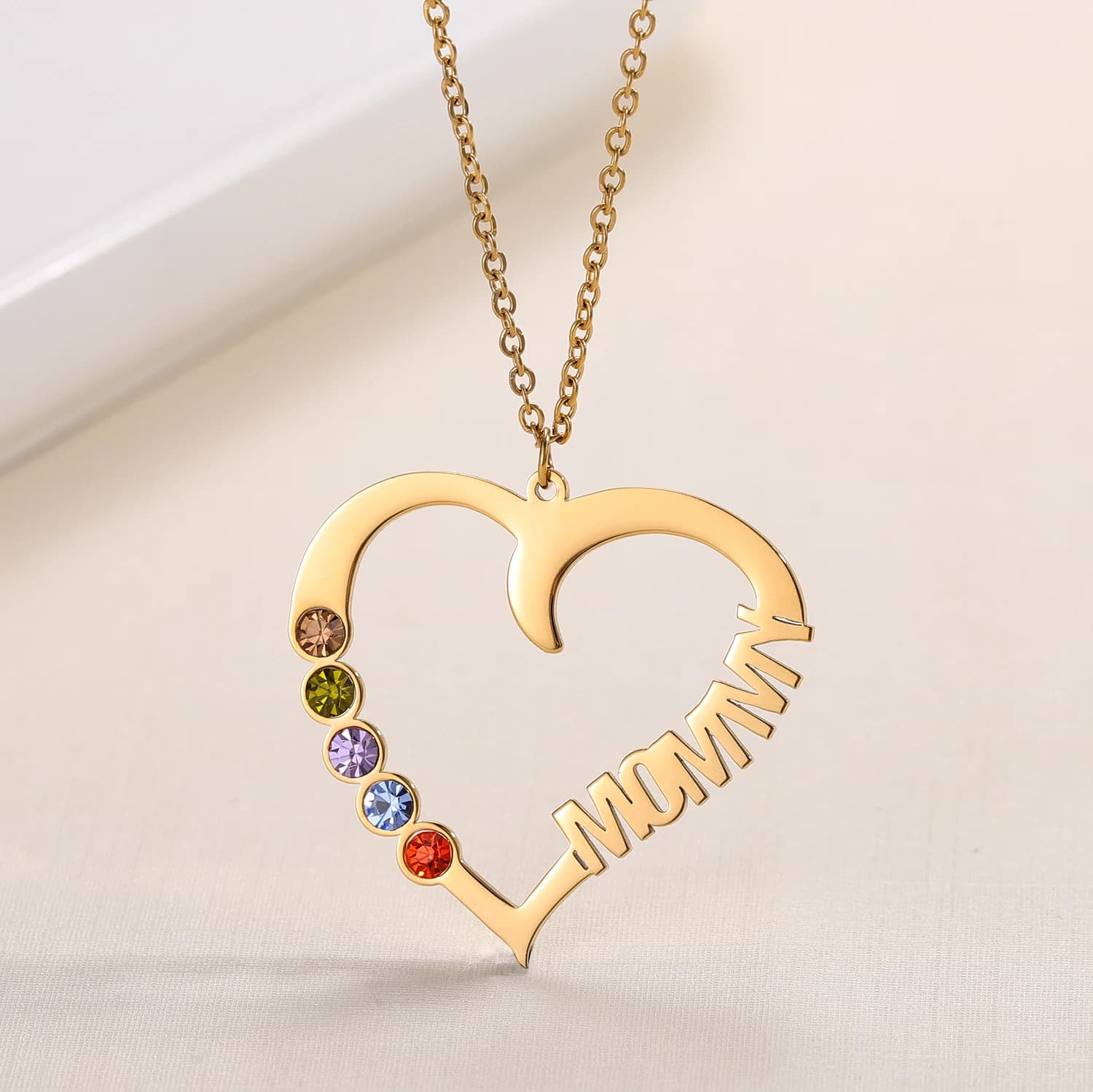 Custom Ice Heart Shaped Name Necklace Personalized Mother's Name Birthstone Pendant Unique Jewelry Mother's Day Gift for Her