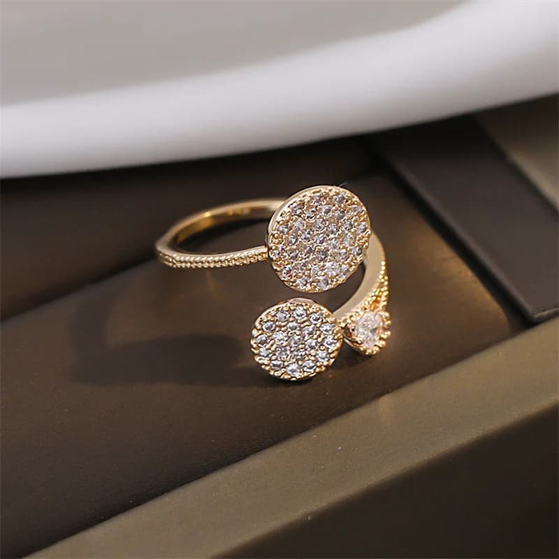 Korean New Exquisite Geometric Round Ring Women's Fashion Luxury Zircon Finger Ring Simple Temperament Versatile Jewelry