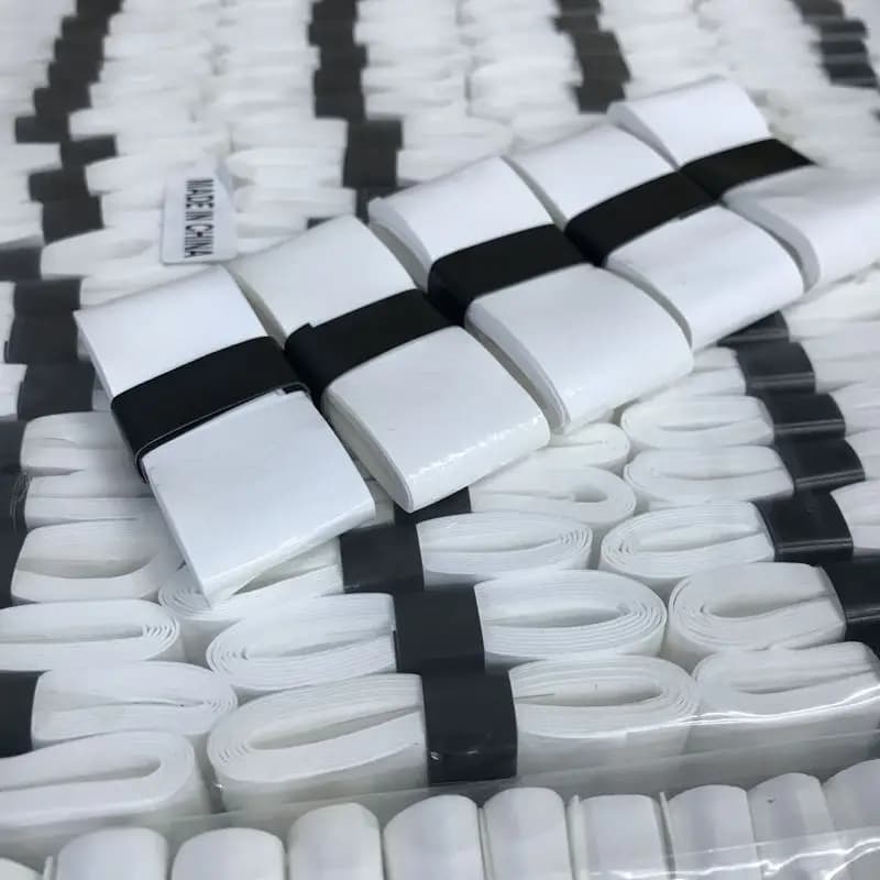 4pcs White color tennis Over Grips badminton Tennis Racquet sticky feel grips 0.6mm