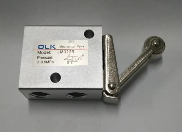 Right Pneumatics JM322R roller lever solenoid Pneumatuc Valve