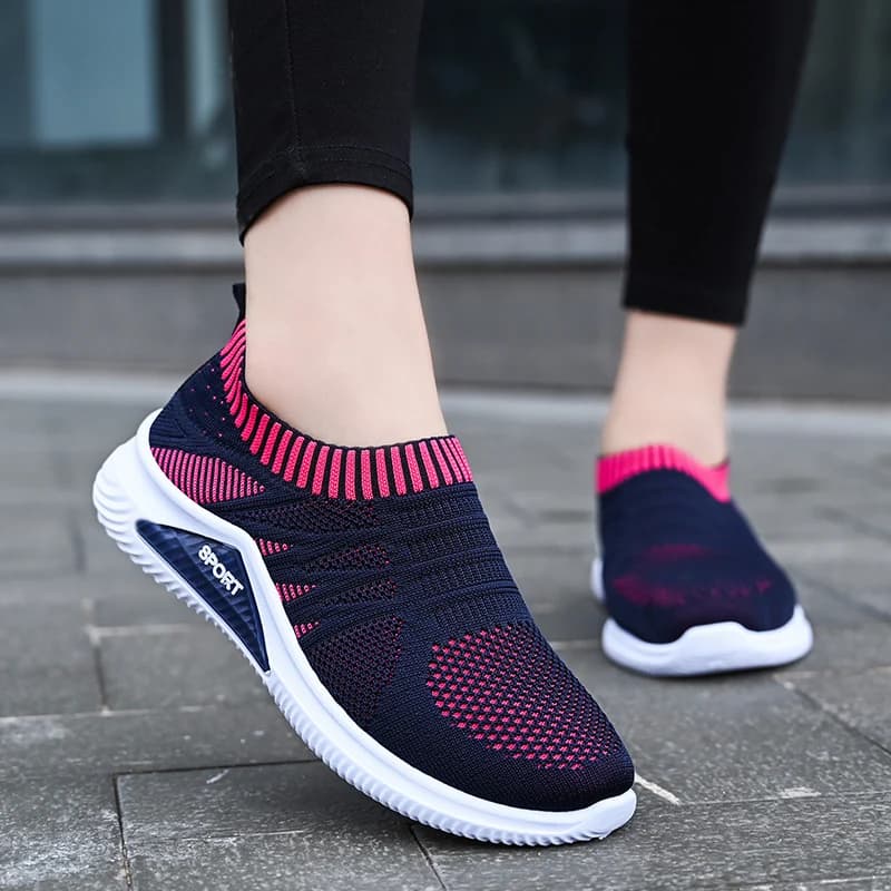 Tenis Feminino Tenis Mujer 2020 New Women Tennis Shoes Brand Design Female Pretty Sport Shoes Jogging Flat Lady Sneakers Cheap