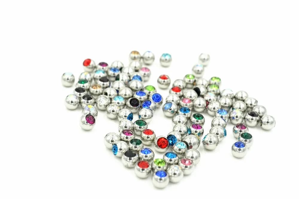 Free shippment 100pcs/lot Crystal Gems Ball Replacement Body piercing jewelry For Lip/Eyebrow/Tongue/Navel Piercing
