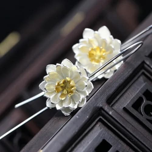 New Arrival New Elegant Lotus Drop Flower Earrings for Women High Quality Fashion Jewelry
