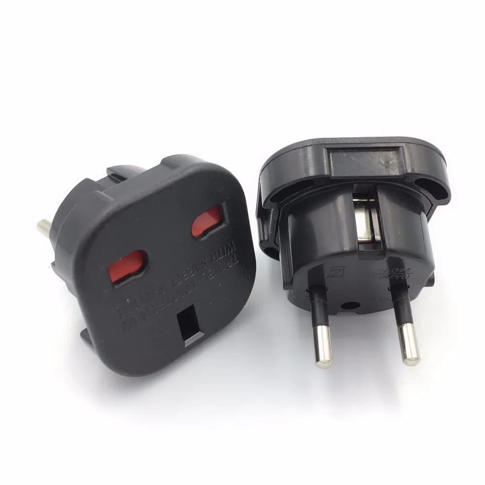 1pcs UK to EU Socket Adapter 220V Euro Travel Plug Converter AC Wall Charger Power Adapter UK British Adapter Electrical Outlets