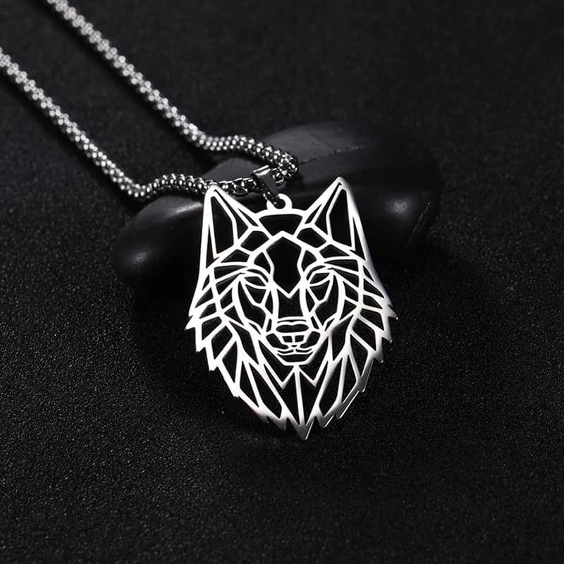 Teamer Wolf Necklace for Men Stainless Steel Jewelry Necklaces Women Animal Pendant Fox Bear Dog Box Chain Punk Fashion Jewelry