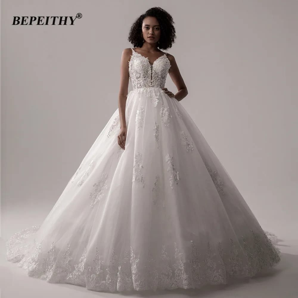 BEPEITHY Customized Princess Lace Wedding Dresses 2022 For Women Bride Vestidos De Novia  V Neck Ball Bridal Gown Sleeveless