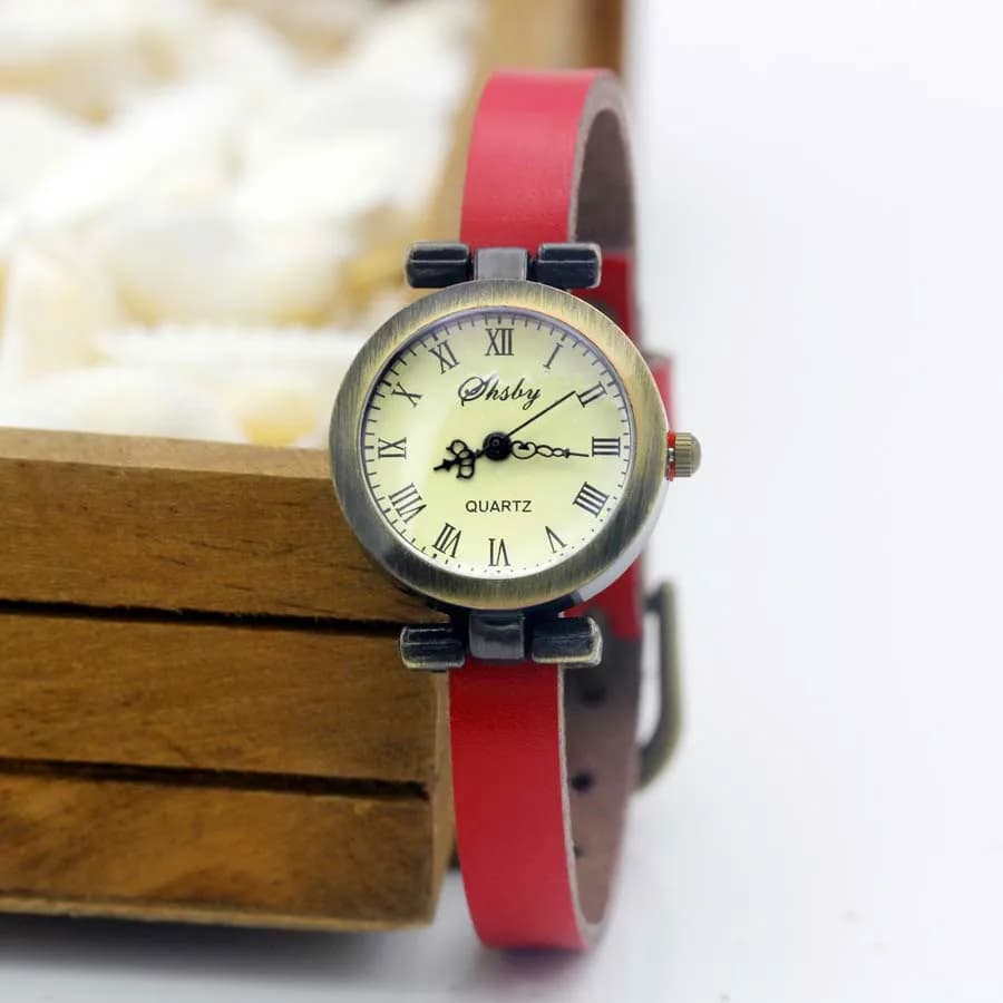 Shsby Fashion Hot-selling Women's Leather Strap Watches Female ROMA Vintage Watch Women Dress Watches