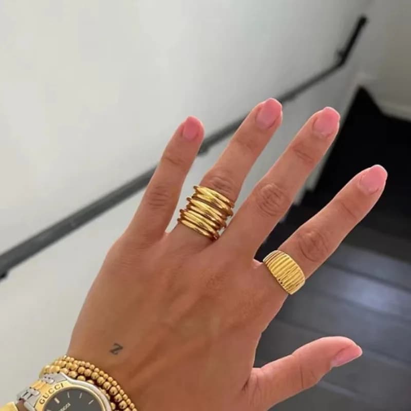 Coil spring multilayered wide rings stainless steel statement rings for women bold stainless steel jewelry new in waterproof