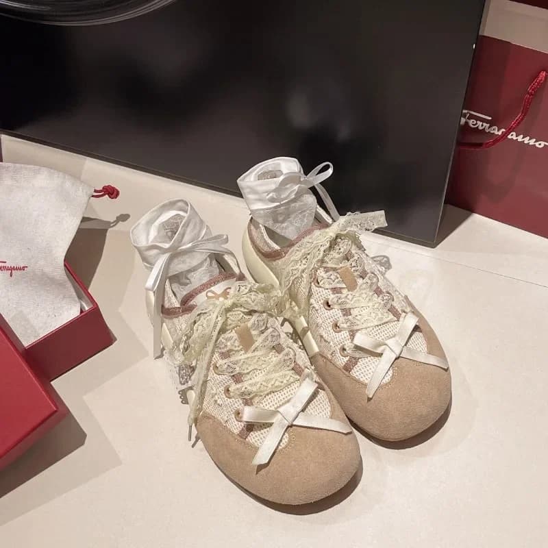 Mixed Colors Butterfly-knot Fashion Sneakers Lace-up Spring/autumn Ladies Shoes on Sale 2024High Quality Women's Vulcanize Shoes