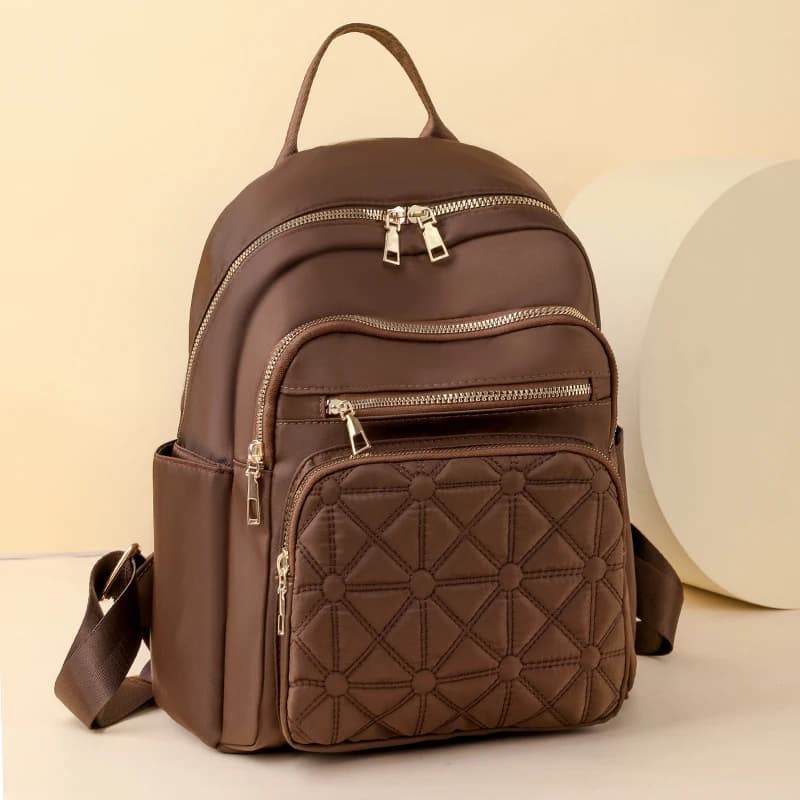 High Quality Large Capacity Nylon Fashion Backpacks Solid Zipper Commute Backpacks for Women 2024 Casual Versatile Hot Sale