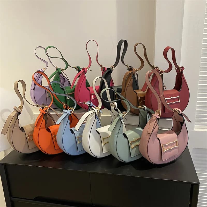 Summer Minimalist New 2024 Handheld Women's Bag Underarm Trendy Fashion One Shoulder Dumpling Bun