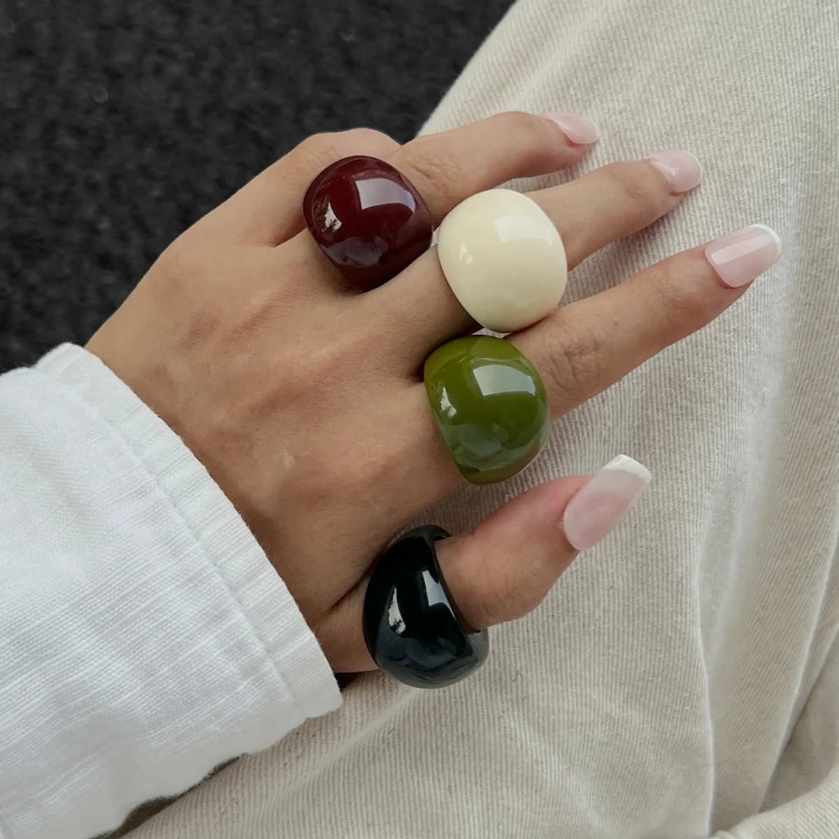 Ingemark 4 Colors Boho Kpop Resin Acrylic Irregular Finger Rings for Women 2025 New Trend Vintage Knuckle Rings Y2K Jewelry Gift