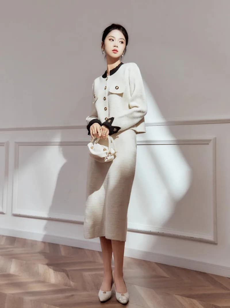 New High Quality 2 Piece Sets Women Outfit French Small Fragrance Elegant Contrast Color Knitted Coat + Split Skirt Suits Luxury