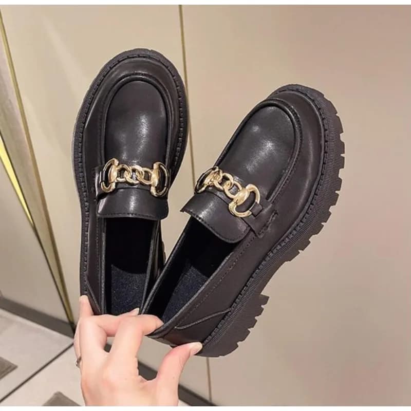 2024 Women Spring New Black Platform Flats Shoes Women Loafers Slip on Boat Shoes Metal Designer Casual Leather Oxfords