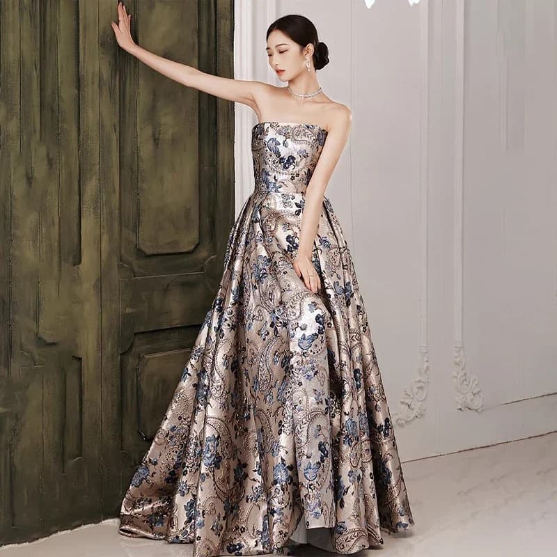 New Luxurious Embroidery Evening Dress Sleeveless Floor Length Pleat A-Line Strapless Plus size Woman Formal Party Gowns XC077