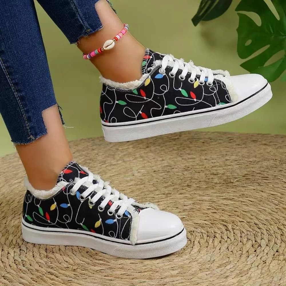 Women Fashion Canvas Casual Shoes Plus Size 43 Sneakers Woman Cartoon Graffiti Sport Shoes Female Lace Up Tennis Shoes