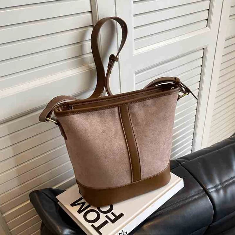 Retro Nubuck Leather  Shoulder Bag Korean Fashion Large Capacity Splicing Underarm Bucket Bags Autumn Winter Versatile Handbags