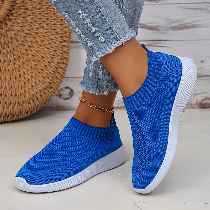 2025 Breathable Mesh Platform Sneakers for Men Slip-on Soft Bottom Unisex Casual Shoes Super Light Comfort Couple Sports Shoes