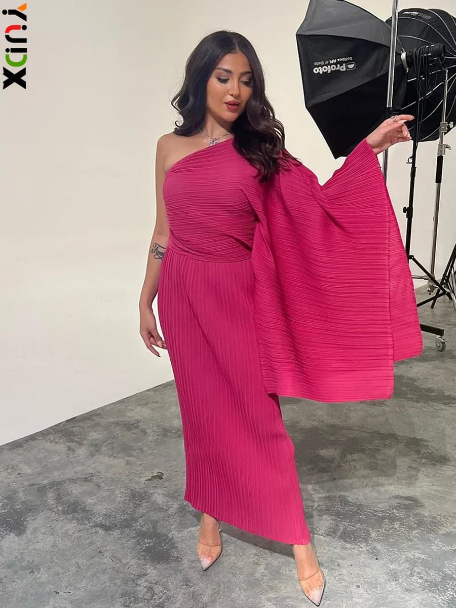 YUDX 2024 New Pleated Women's Dress London Designer Solid One Shoulder Flying Sleeve Evening Party Dresses Prom Robe