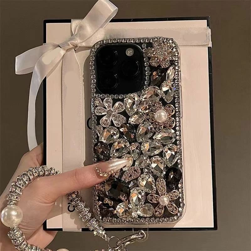 For iPhone 16 15 14 13 12 11 Pro Max XR XS Luxury Sparkling Diamond Flower Phone Case With Hand Strap Back Cover