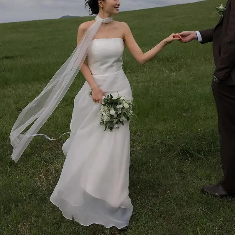 Newest Simple Bridal Dresses Sexy Strapless Backless Formal Evening Dress Elegant Floor-length A-line Wedding Dresses Customized