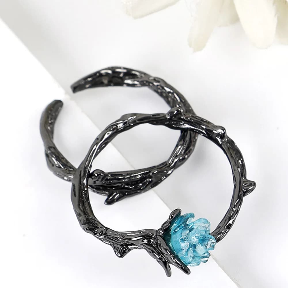 Blue Crystal Rose Flower Black Thorns Couple Rings Adjustable Paired Rings for Men Women Best Friend Punk Fashion Finger Jewelry