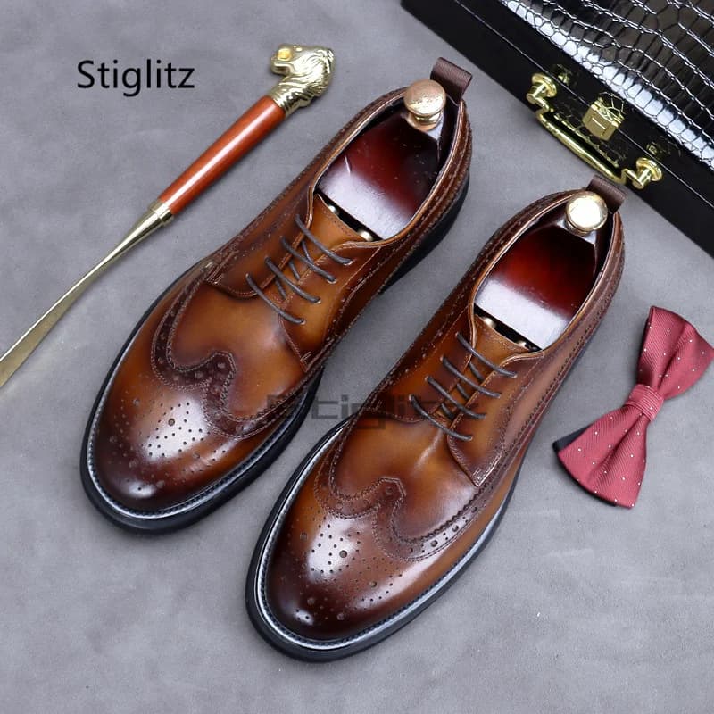 Cow Leather Dress Men's Shoes Cowhide Brogue Lace Up Business Shoes Casual British Style Korean Brown Black Male Shoes New In
