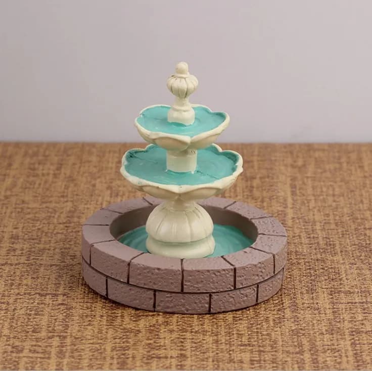 smll resin figure mental psychological sand table game box court therapy  Fountain wishing pool