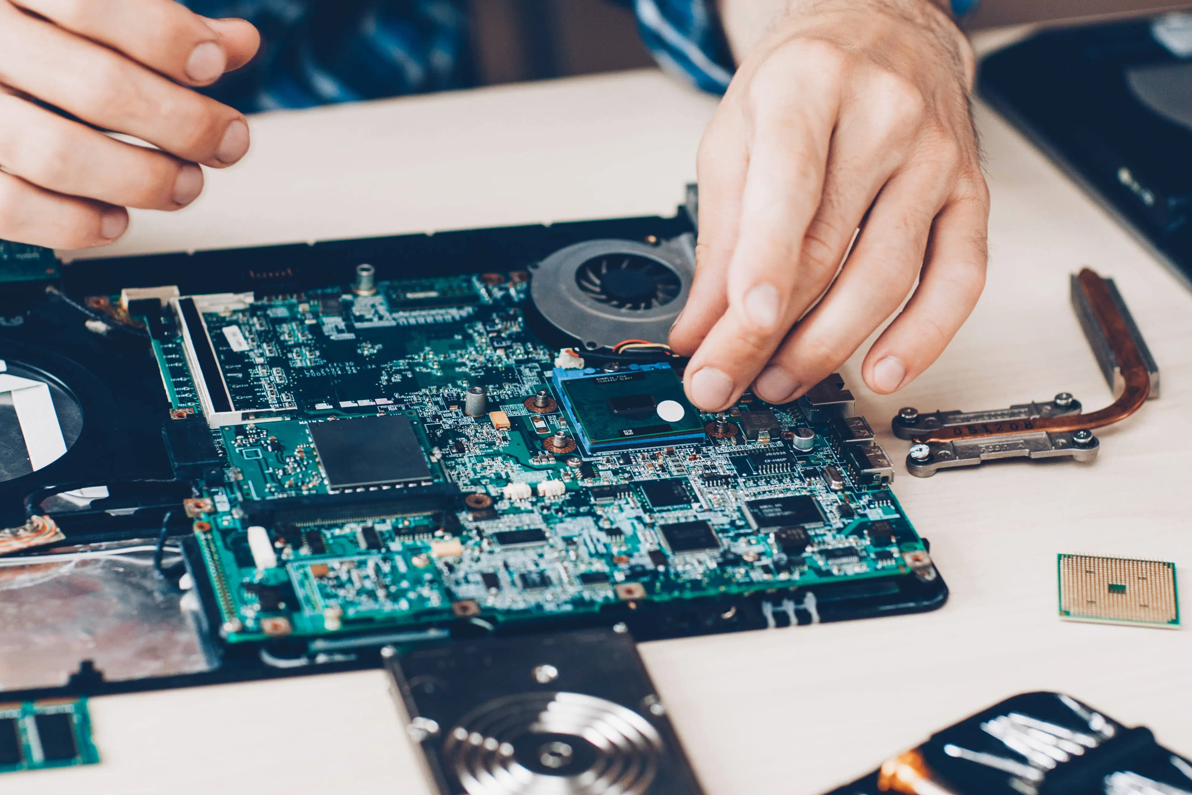 Shenzhen Customized Electronics Manufacturing Services PCB assemblies Design layout copy printed circuit board one-stop factory.