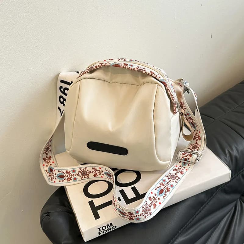 Korean Fashion 2024 Crossbody Bags Women Shell Nylon Bag OL Ladies Small Purses and Handbags Shoulder Bag Women Bolso Mujer Sac