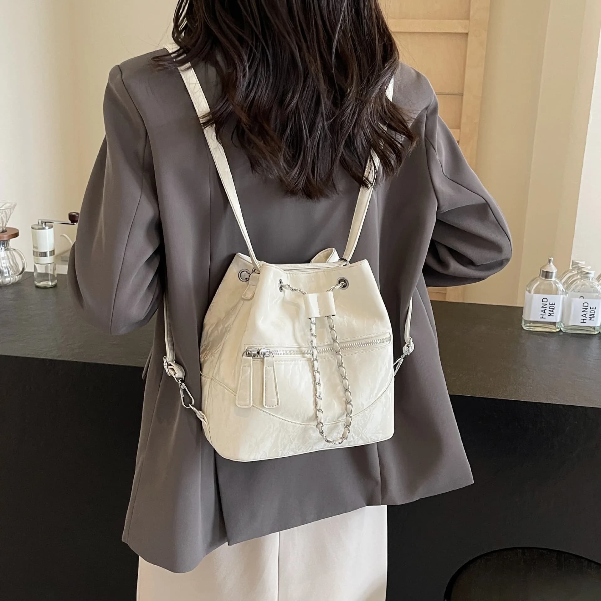 Hot Sale Chinese Style Versatile Shoulder Women's Bag New Fashion Trend Drawstring Underarm Bucket Bag Multi-purpose Backpack