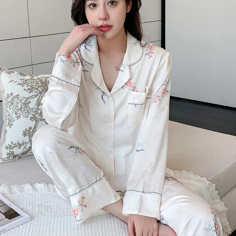 Long Sleeve Pijamas Suit Printed Satin Sleepwear Lingerie Loose Casual Home Clothes Female Pajamas Set