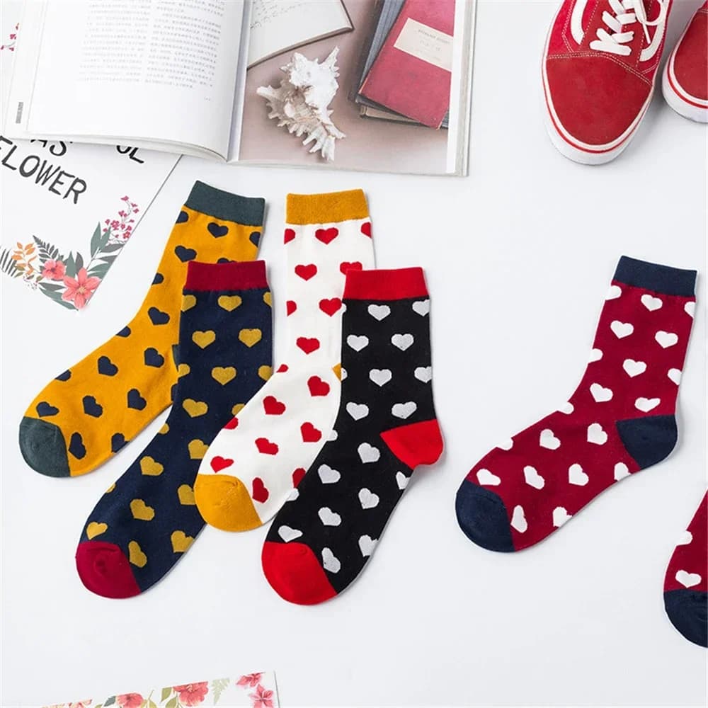 Harajuku Colorful Love Heart Patterned Socks Women Happy Funny Sokken Preppy Style Sock Girls Cute Sweet Style Socks Calcetines