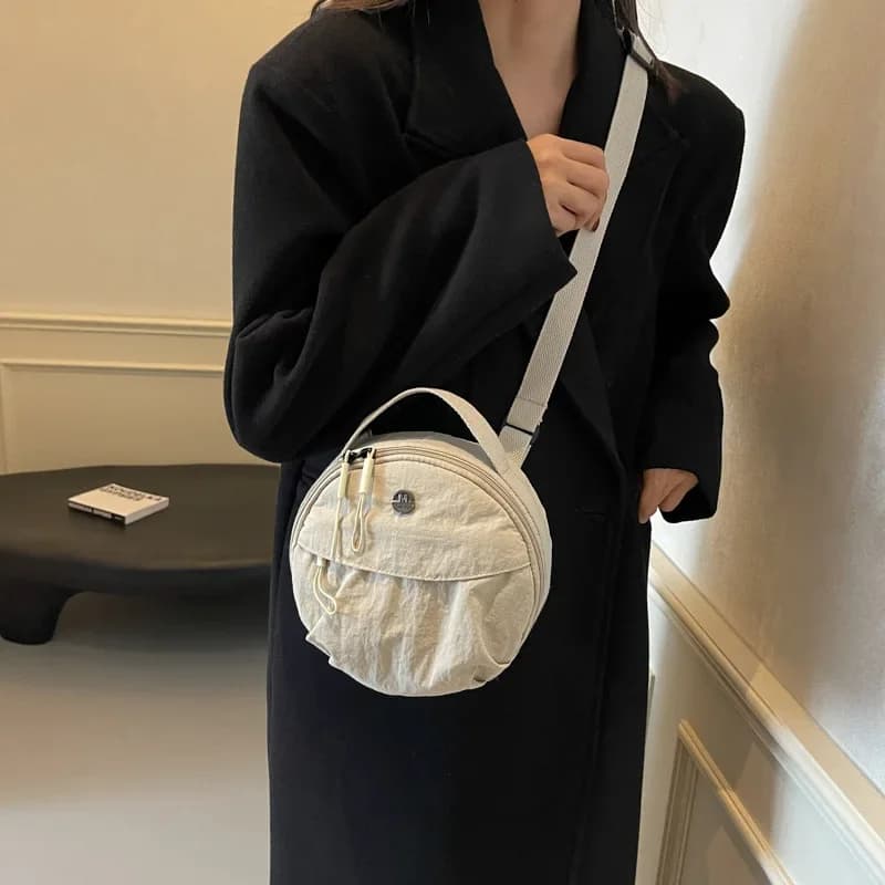 Autumn and Winter Small Round Bag Mobile Phone Bag Shoulder Messenger Bag Women's Nylon Cloth Fashion Versatile Small Satchel