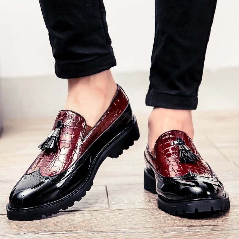 Men's Fashion Trends Social Office Shoes Breathable Leather Loafers High Quality Flats Male Walking Shoes Slip-on Tassel Loafers