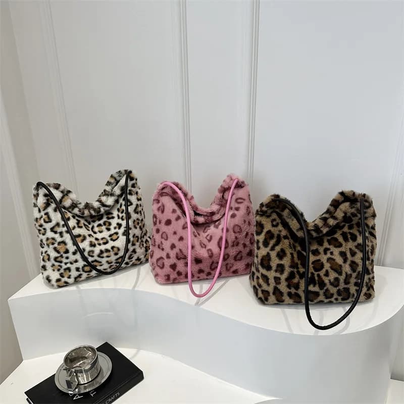 This Year's Popular Winter New Fur Korean Version Leopard Print Fashion Shoulder Large Capacity Diagonal Bag