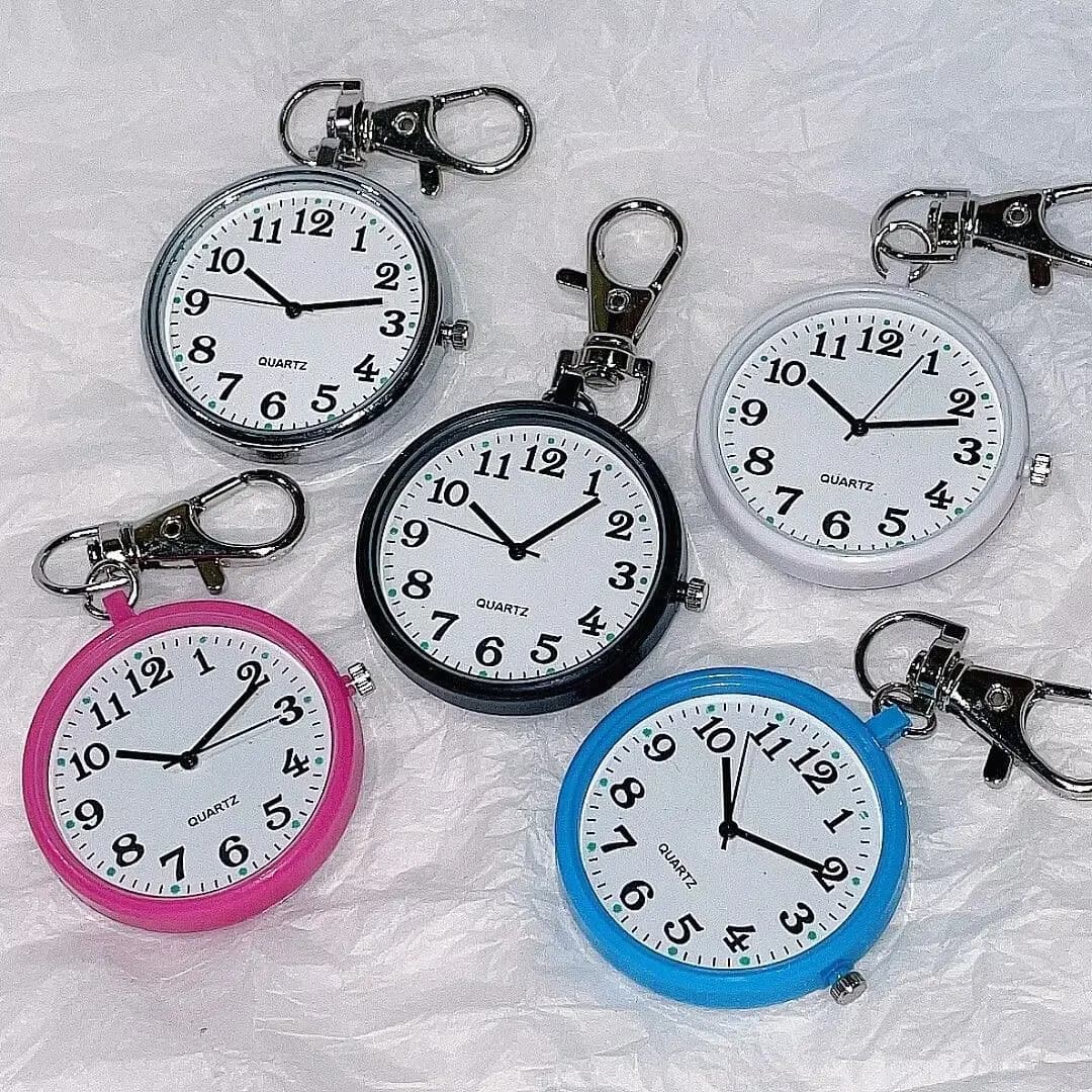 New Tiny Cute Quartz Pocket Watch with Keyring Men Women Quartz Watch for Nurses Doctors Students Minimalist Watches Child Gift