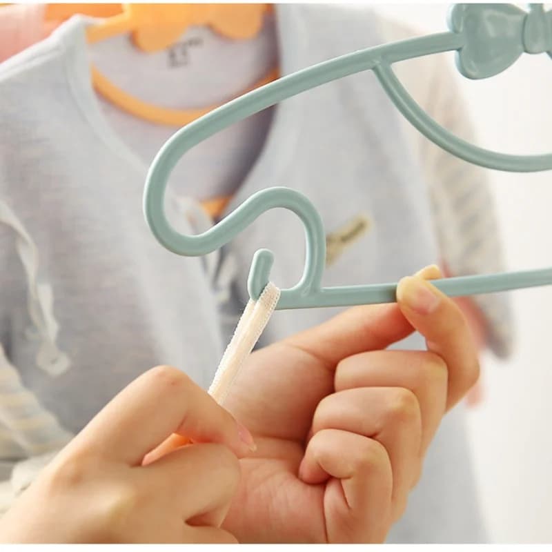 1/4/10Pcs Children Clothes Hanger Portable Display Baby Clothing Organizer Hangers Windproof Home Kids Closet Hanger Racks