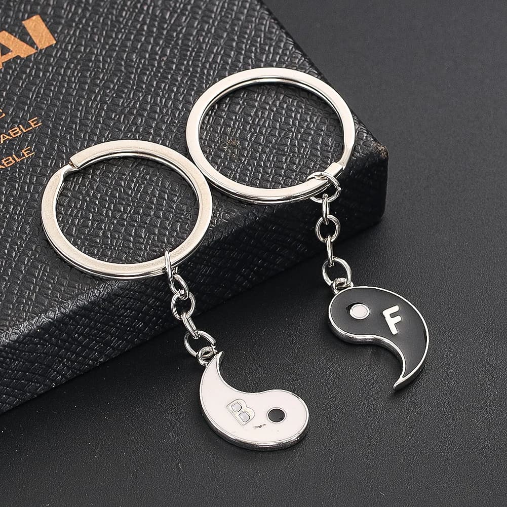 Black and White Yin Yang Tai Chi Keychain Bag Pendant Key Ring for Best Friend Couple Matching Sets Women Men Key Chain Gift
