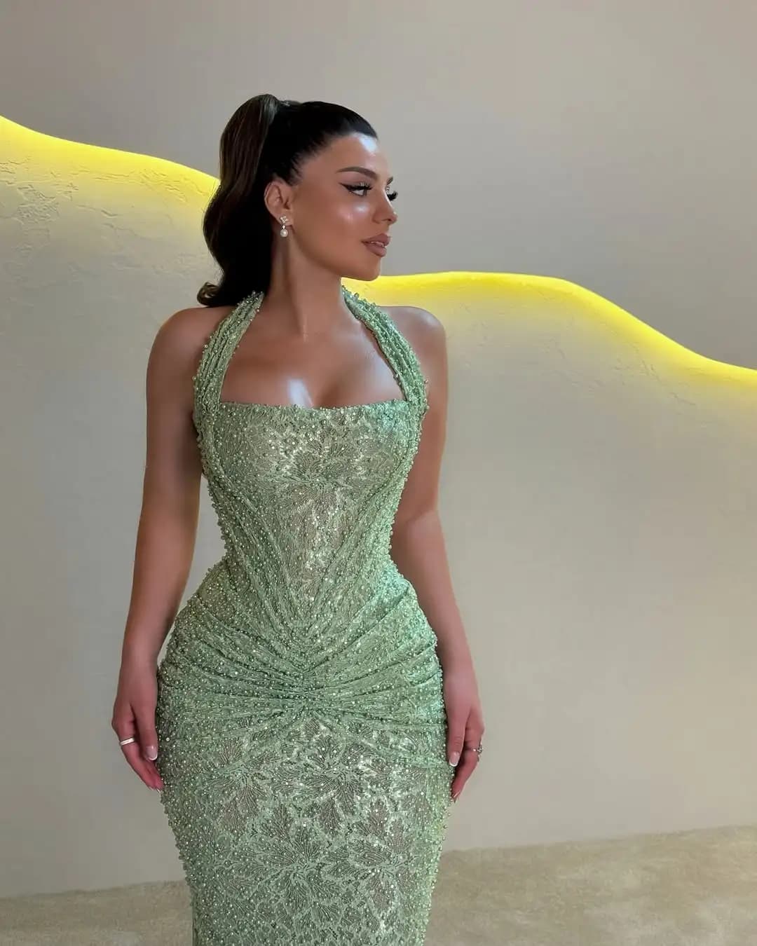 Design Fashion Mint Green Charming Halter Evening Dress Luxury Sexy Pearls Beading Stunning Mermaid Prom Dresses 2025