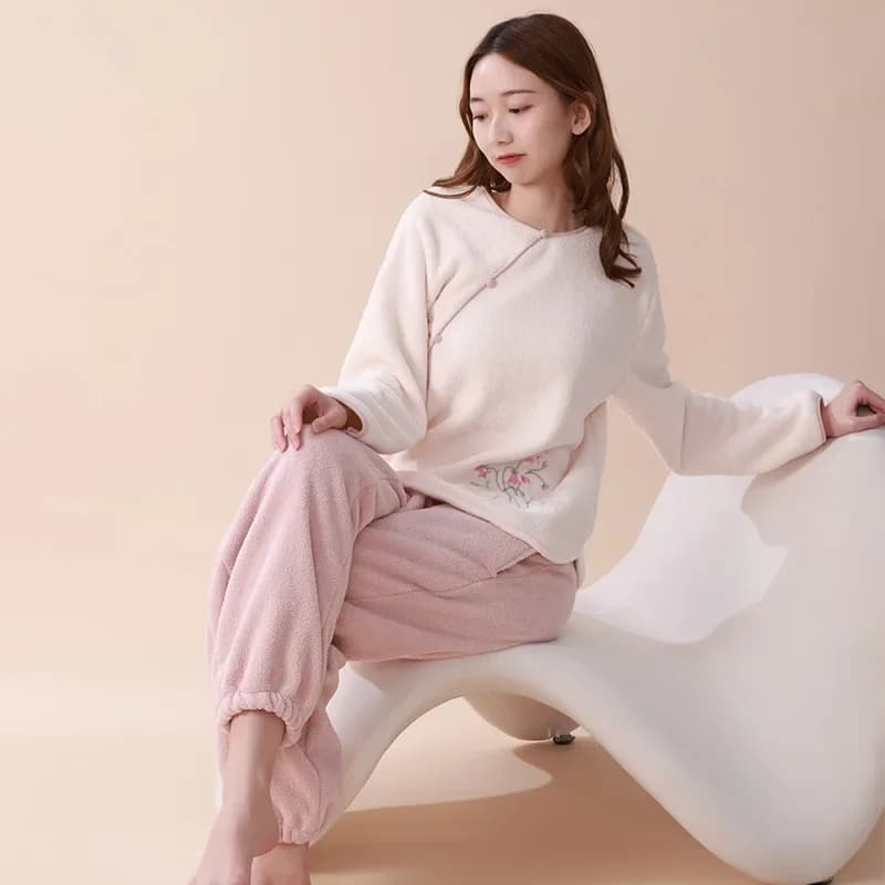 Pajamas for women winter new Chinese style embroidery Double-faced velvet Warm homewear sleepwear sui women's large size pyjamas
