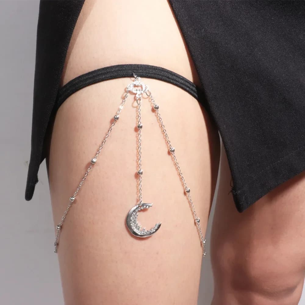 Adjustable Elastic Rhinestone Moon Charm Pendant Long Metal Tassel Sexy Leg Thigh Chains Jewelry for Women Body Gift Party Club