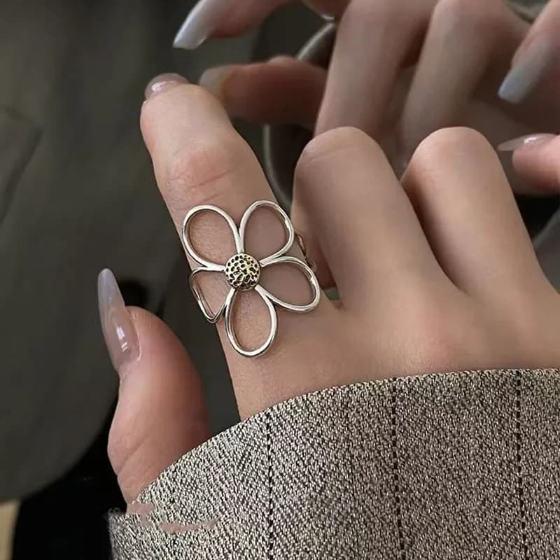 New Simple Daisy Flower Ring For Women Fashionable Personalized Daily Accessory Party Jewelry Birthday Anniversary Gifts