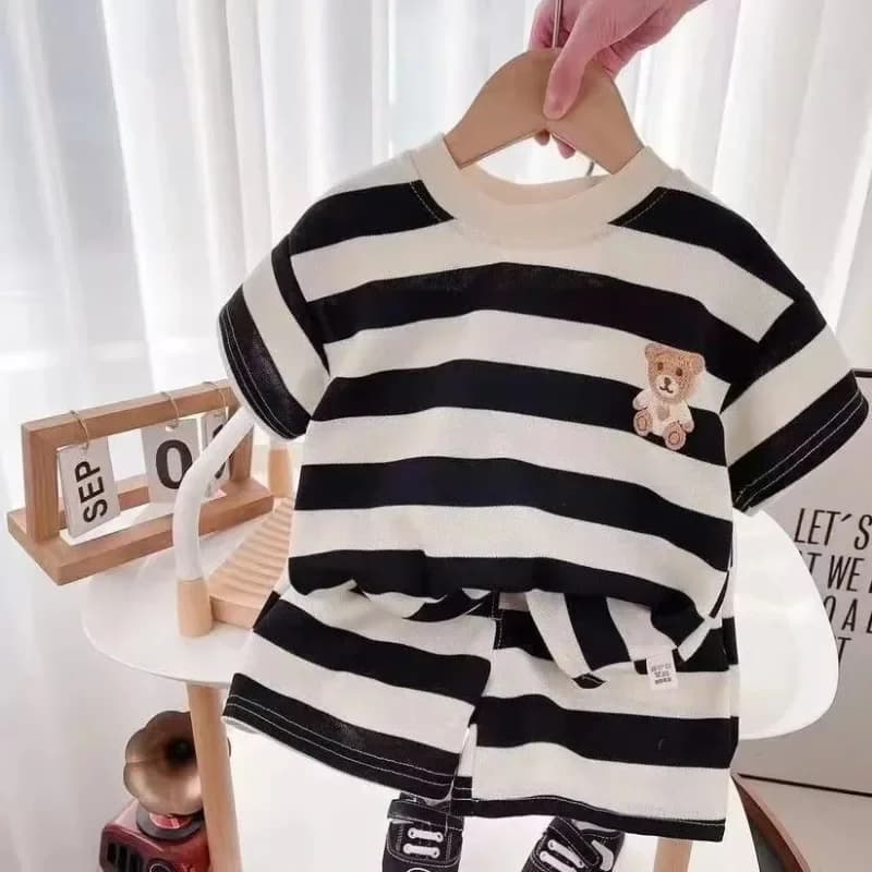 Summer Children Sets Boys Girls Short-sleeved Striped T-shirt +Shorts Set Babies Fashion Round Neck Tracksuits Kids Suits