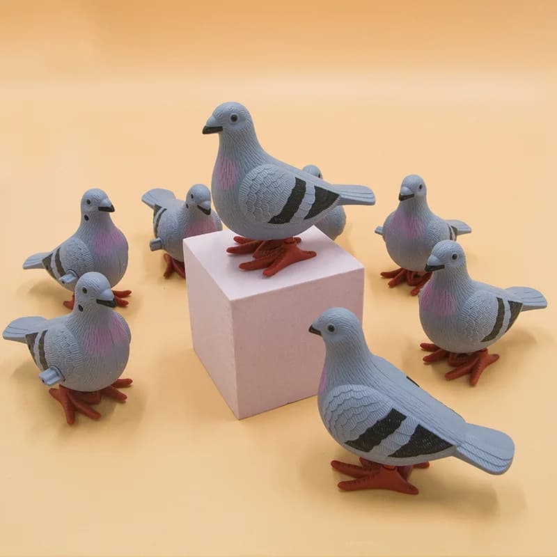 New Kids Clockwork Toy Jumping Pigeon Simulation Animal Cute Winding Will Jump Baby Toys 2-4 Years Old Gift