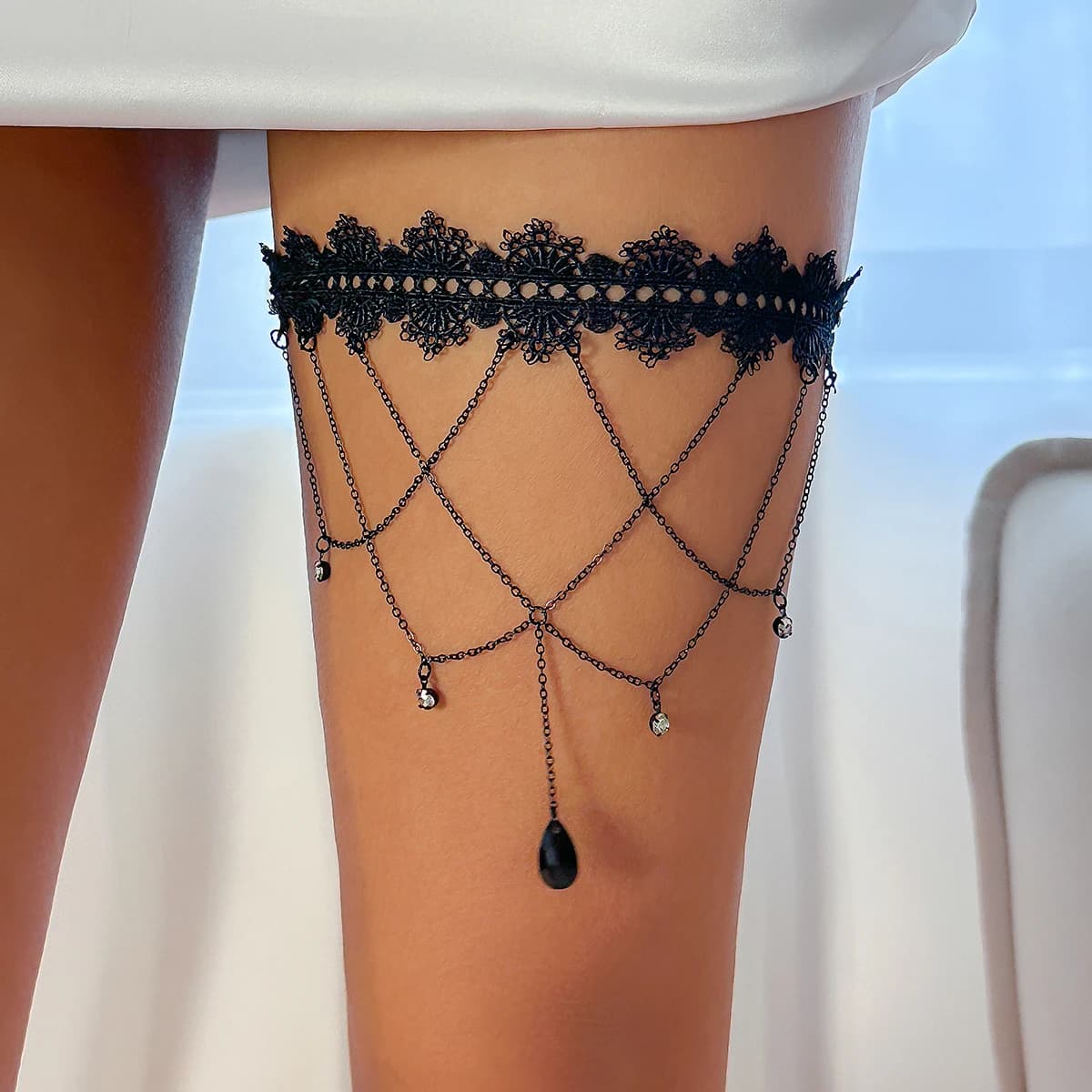 Ingemark Boho Elastic Band Black Lace Leg Thigh Chain for Women Bikini Summer Festival Party Body Jewelry Wed Accessories Gift