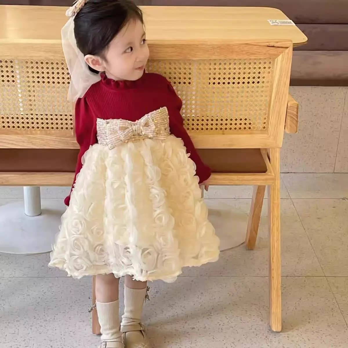 Girls Dress New Autumn and Winter Styles with Plush and Thickened Fashionable Bow Tie Sweater Princess Ball Gown Mesh Skirt