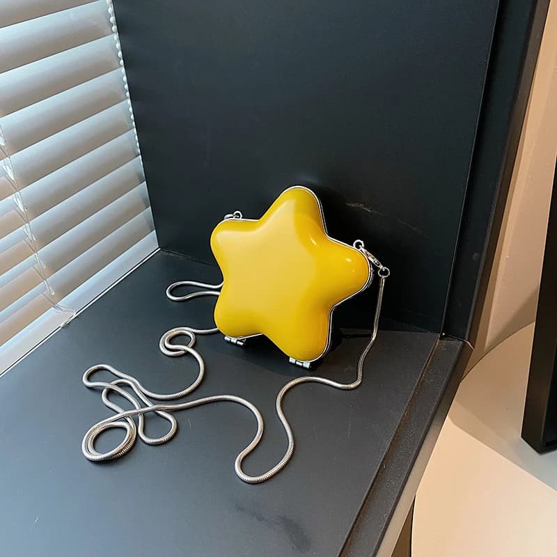 Solid PU Star Shape Shoulder and Crossbody Bags Chains Compact Fashion Simple Versatile Evening Bags for Women 2024 Party New