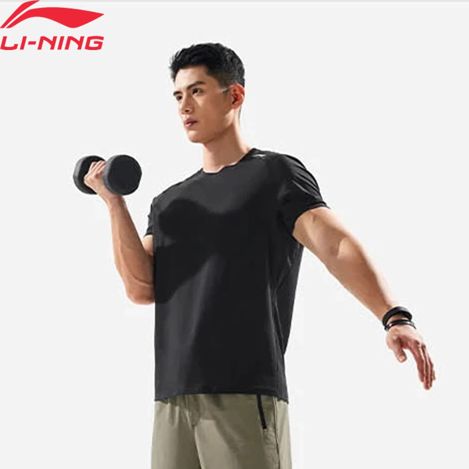 Li-Ning Men Training T-shirt LN BACTERIA PROOF Reguler Fit 86%Polyester 14%Elastane Comfortable LiNing Sweatshirt ATSV395