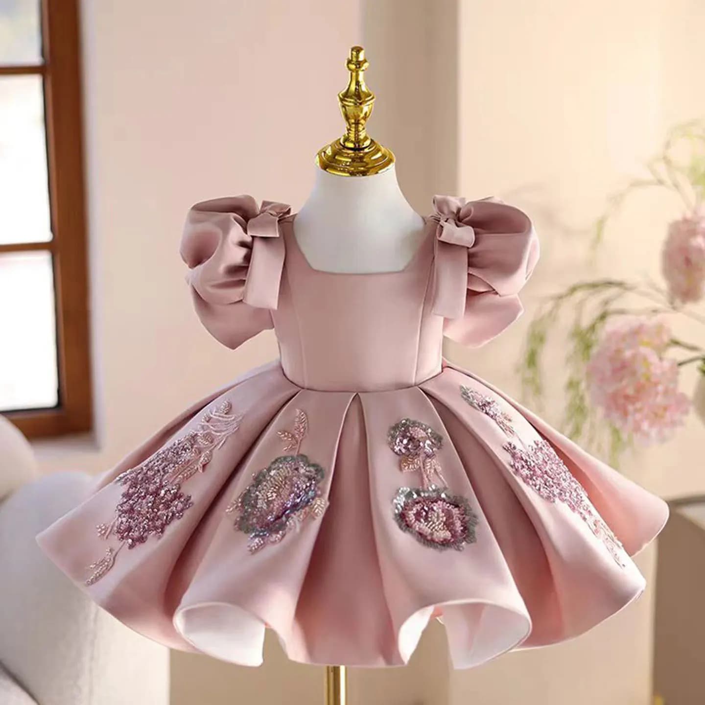 Jill Wish J483 Luxury Appliques Pink Girl Dress Square Collar Puffy Sleeve Princess Kids Wedding 1st Birthday Pageant Party Gown